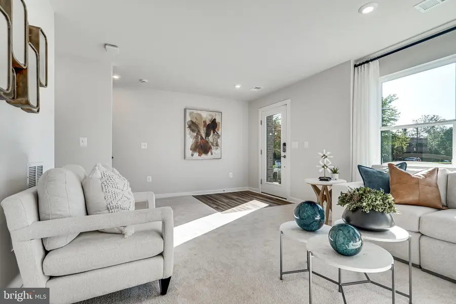 13674 Cobble Loop, Woodbridge, VA 22193 - Image #3