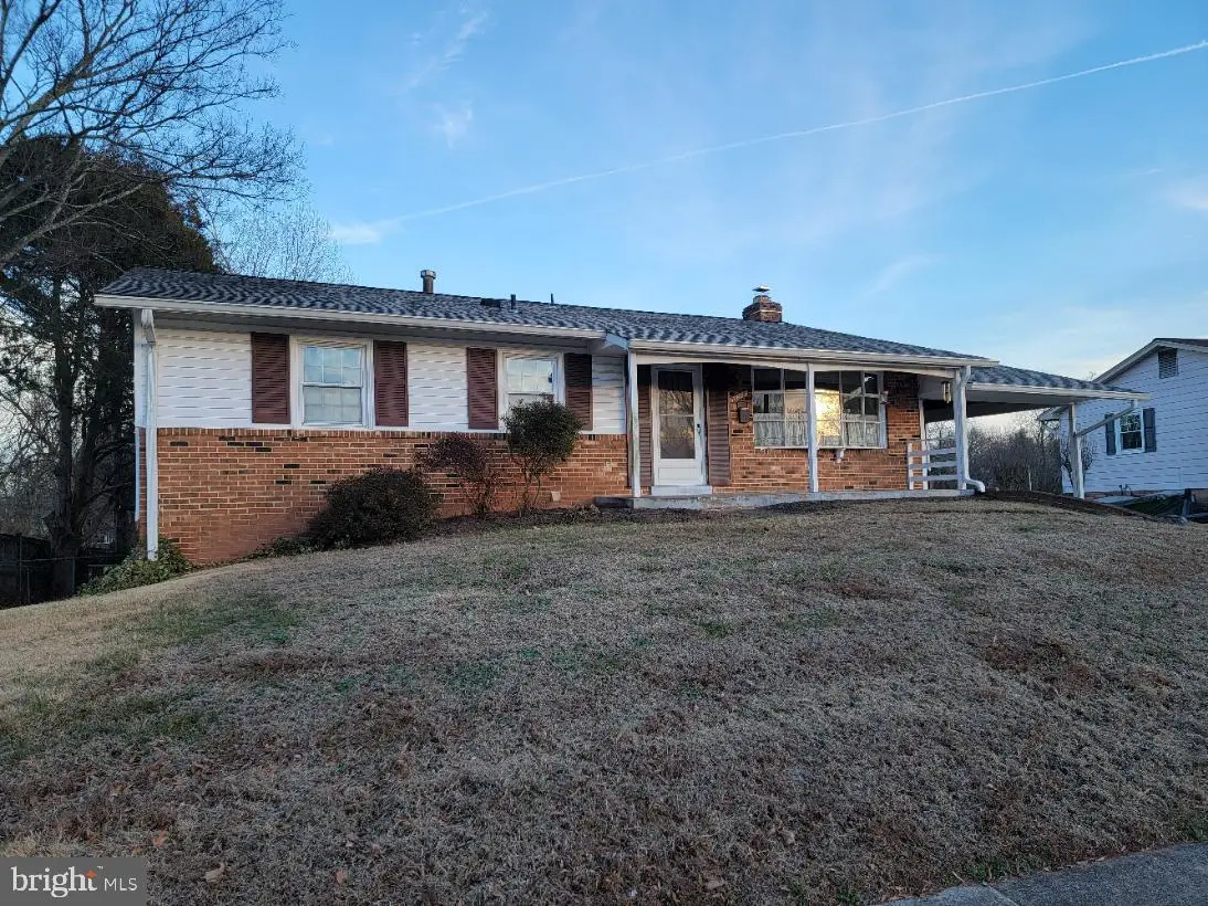 7405 Forrester Ln, Manassas, VA 20109 - Image #1