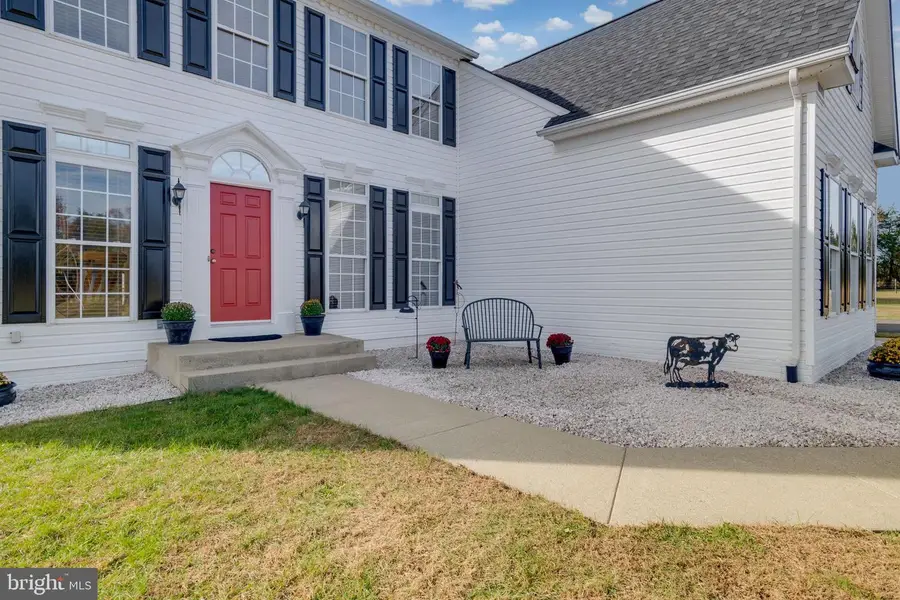 12870 Edwin Dr, Nokesville, VA 20181 - Image #3