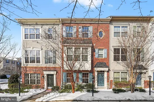 4440 Potomac Highlands Cir, TRIANGLE, VA 22172