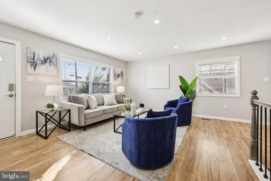 1940 Richmond Ave, Woodbridge, VA 22191 - #2