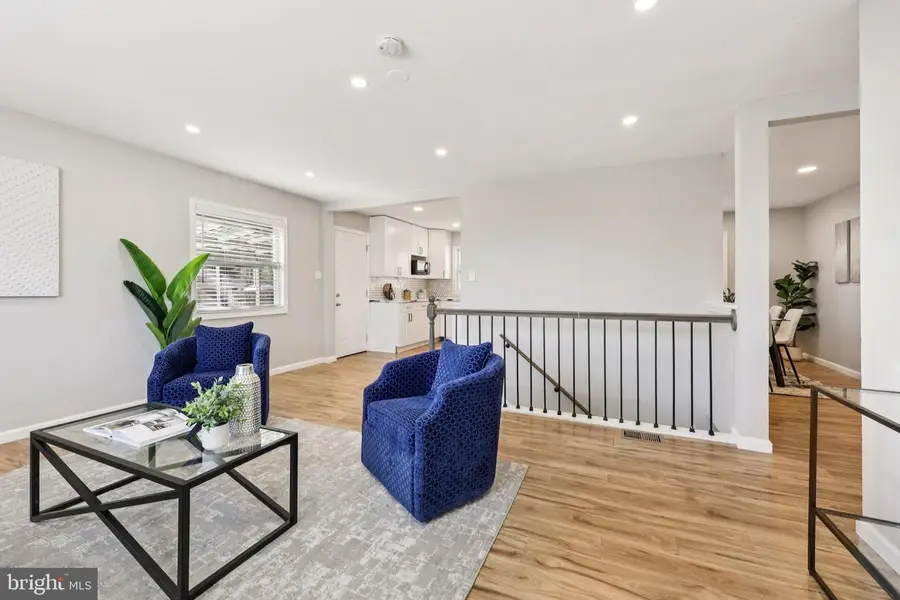 1940 Richmond Ave, Woodbridge, VA 22191 - #3