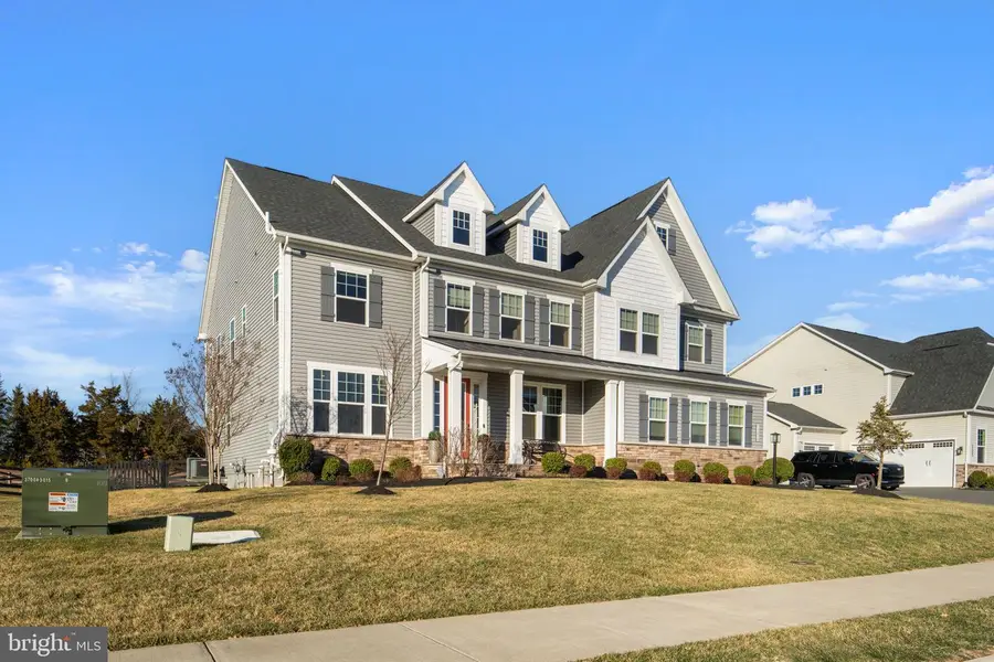 15610 Calum Ct, Haymarket, VA 20169 - Image #2