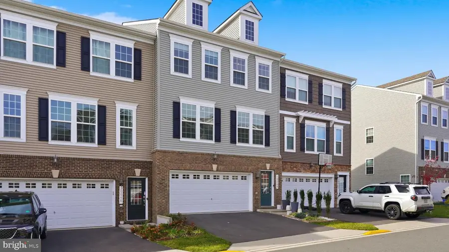 10644 Hinton Way, Manassas, VA 20112 - Image #2
