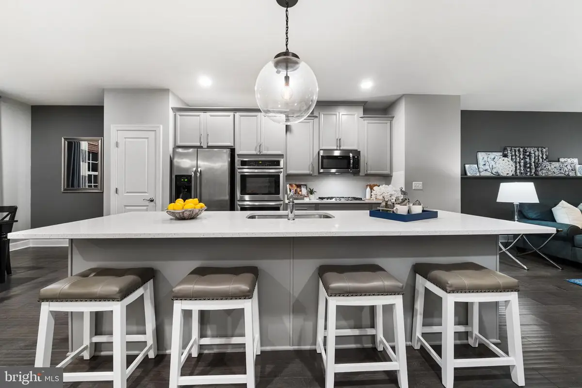 15309 Linville Creek Dr, Haymarket, VA 20169 - Image #1