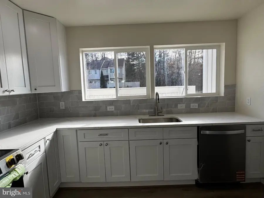 1920 Old Post Ter, Woodbridge, VA 22191 - Image #3