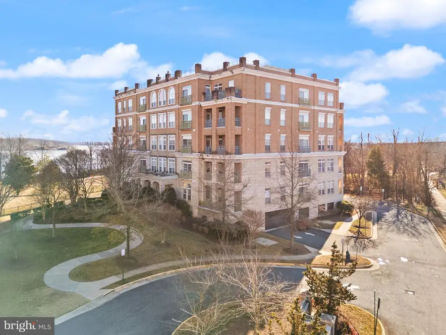 810 Belmont Bay Dr #201, Woodbridge, VA 22191 - #2