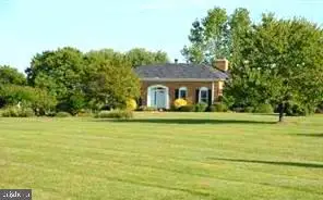 4807 Executive Dr, Gainesville, VA 20155 - Image #1