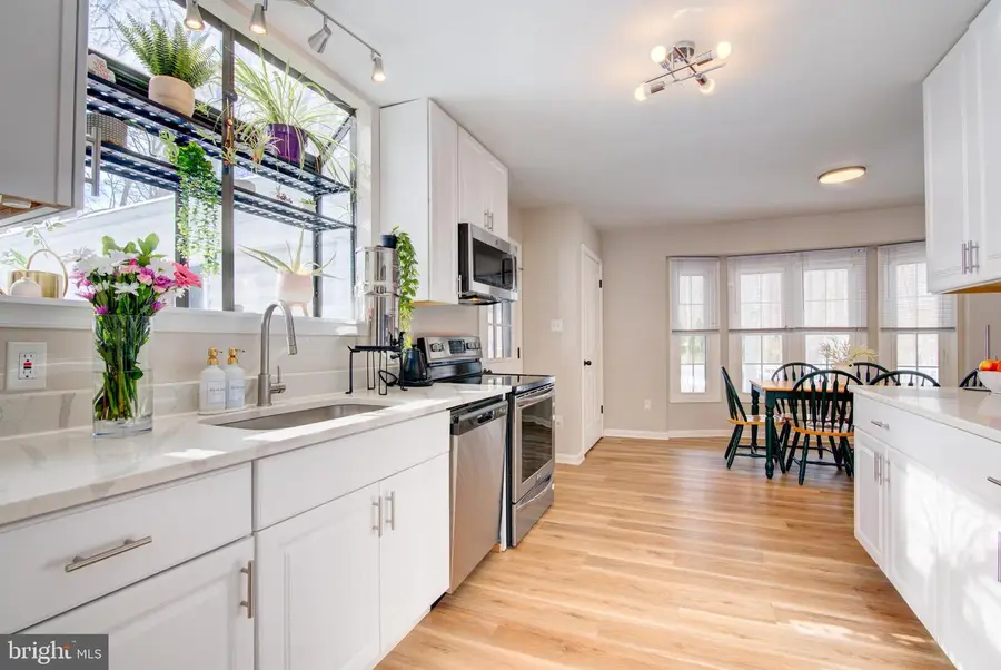 14781 Conway Dr, Manassas, VA 20112 - #3