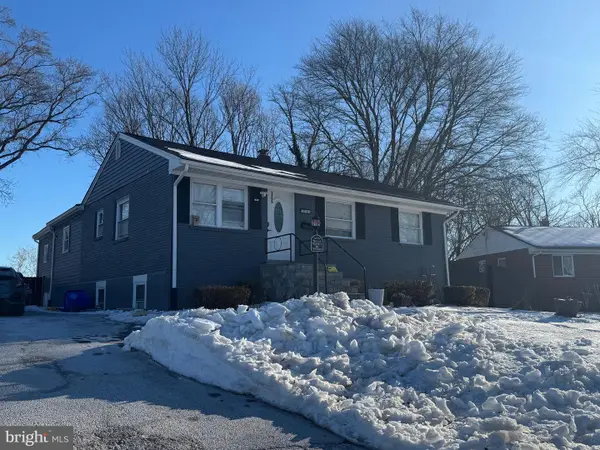 16001 Crest Dr, WOODBRIDGE, VA 22191