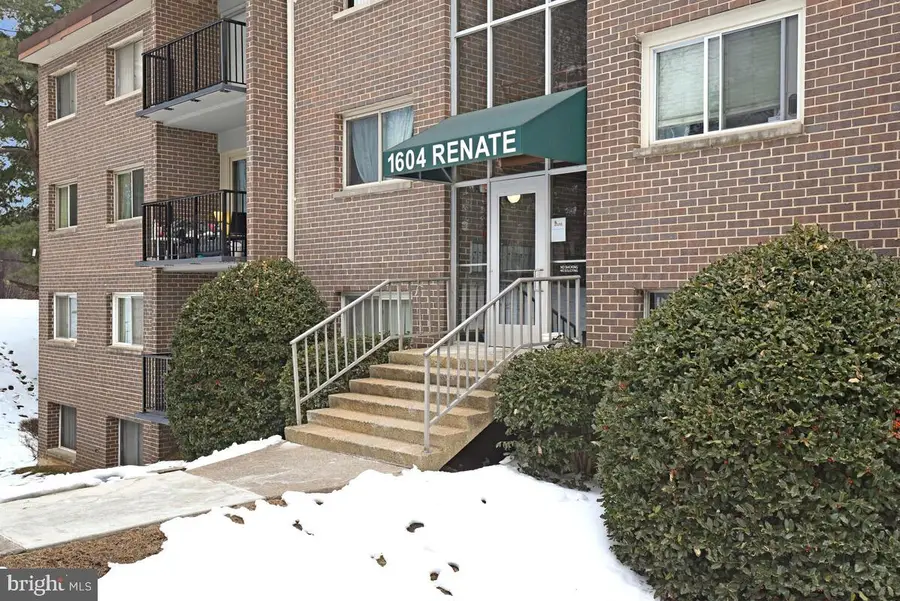 1604 Renate Dr #104, Woodbridge, VA 22192 - Image #2