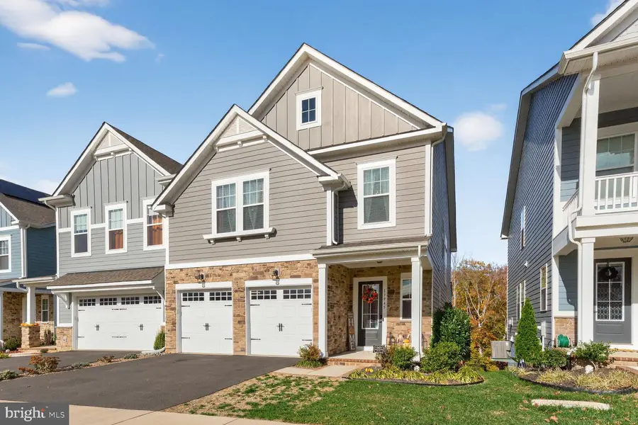 17945 Woods Overlook Dr, Dumfries, VA 22026 - #3