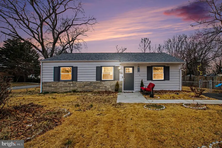 1229 E Longview Dr, Woodbridge, VA 22191 - #2