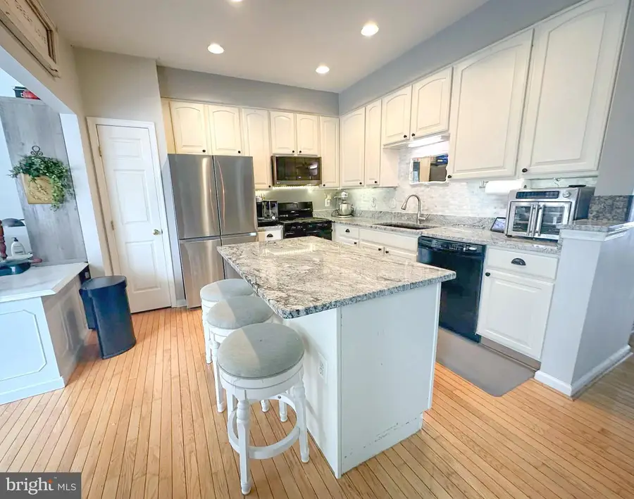 12458 Hadrians Ct, Bristow, VA 20136 - #2