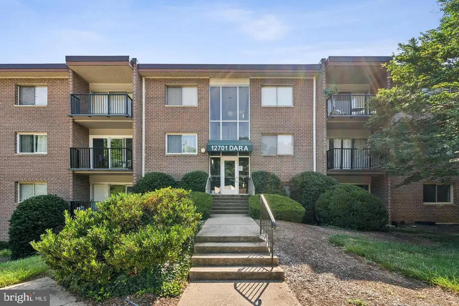 12701 Dara Dr, Woodbridge, VA 22192 - #3