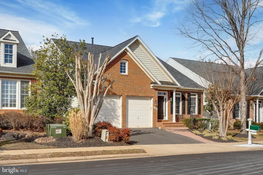 6064 Dunnbrook Ter, Haymarket, VA 20169 - #2