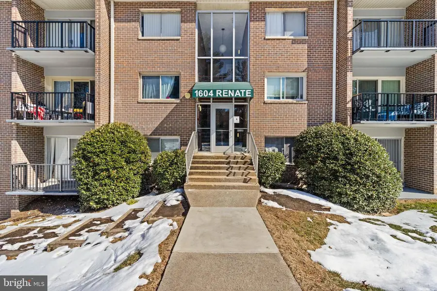 1604 Renate Dr #302, Woodbridge, VA 22192 - #2