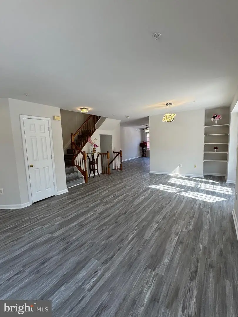 3982 Brussels Way, Woodbridge, VA 22192 - #3