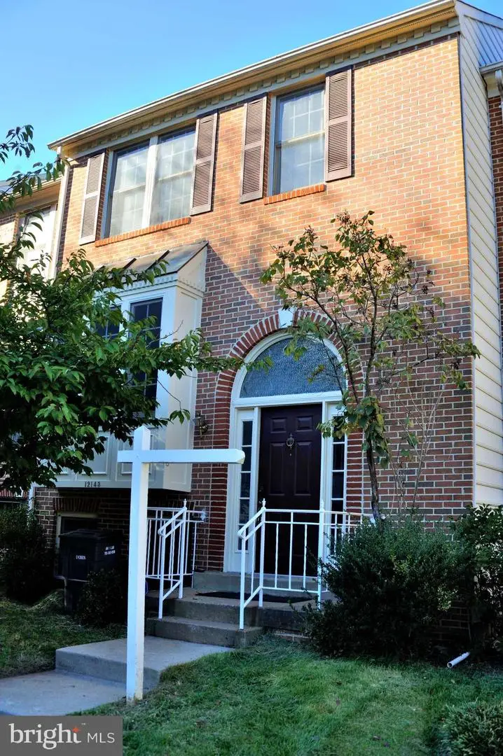 12143 Abbey Glen Ct, Woodbridge, VA 22192 - #1