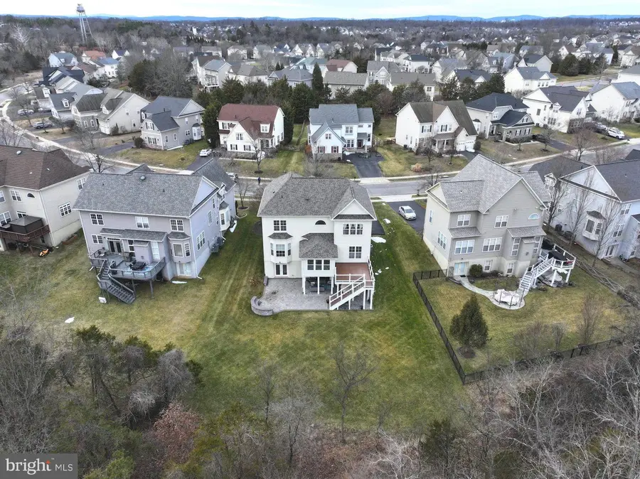 9322 Falling Water Dr, Bristow, VA 20136 - #2