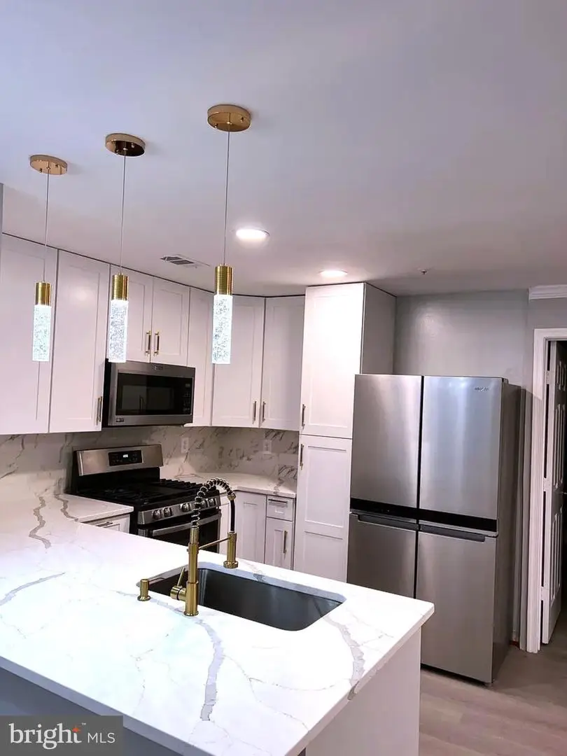 1049 Gardenview Loop #302, Woodbridge, VA 22191 - #1