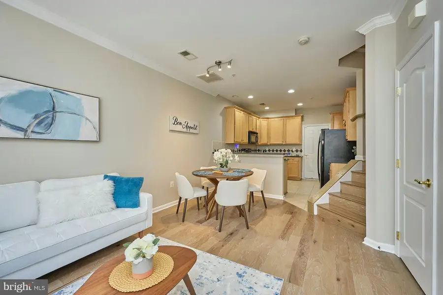 7166 Little Thames Dr #181, Gainesville, VA 20155 - #3