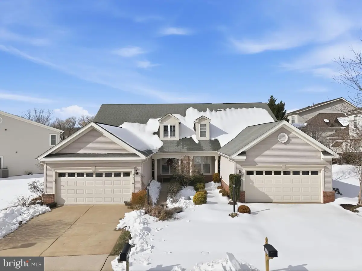 6595 Alderwood Way, Gainesville, VA 20155 - #1