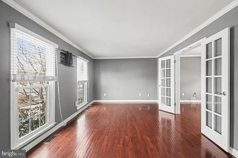 5435 Lomax Way, Woodbridge, VA 22193 - #3