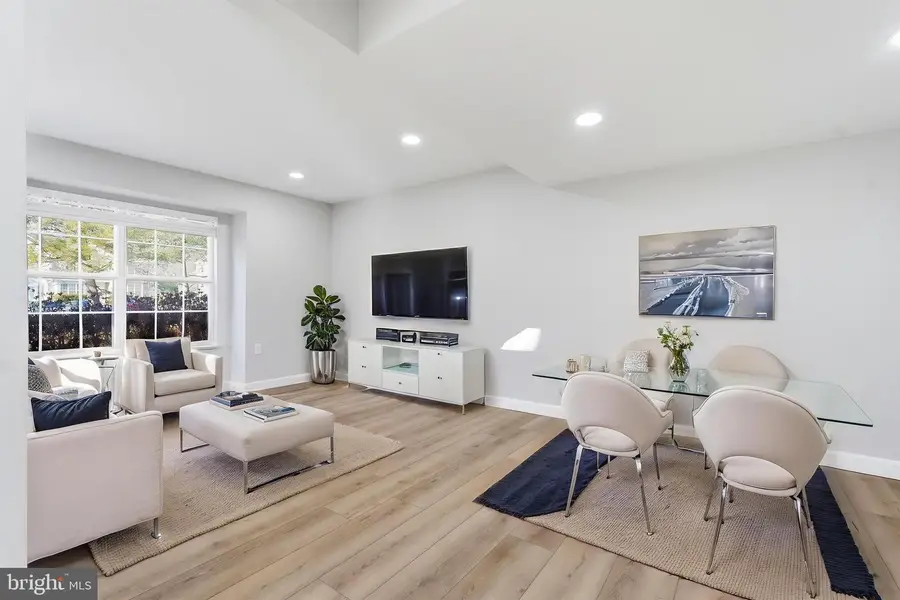 15327 Inlet Pl, Dumfries, VA 22025 - #2