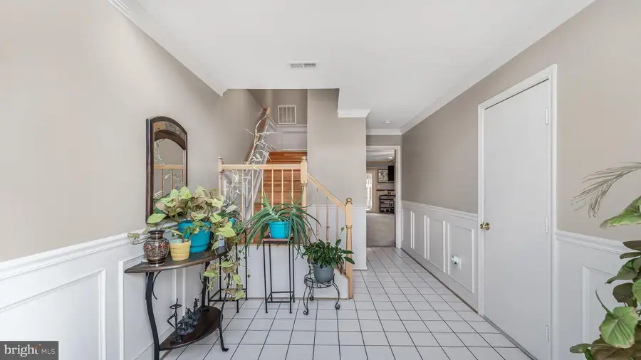 3996 Bali Ct, Woodbridge, VA 22192 - #3