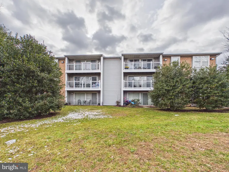 3351 Yost Ln #102, Dumfries, VA 22026 - #2