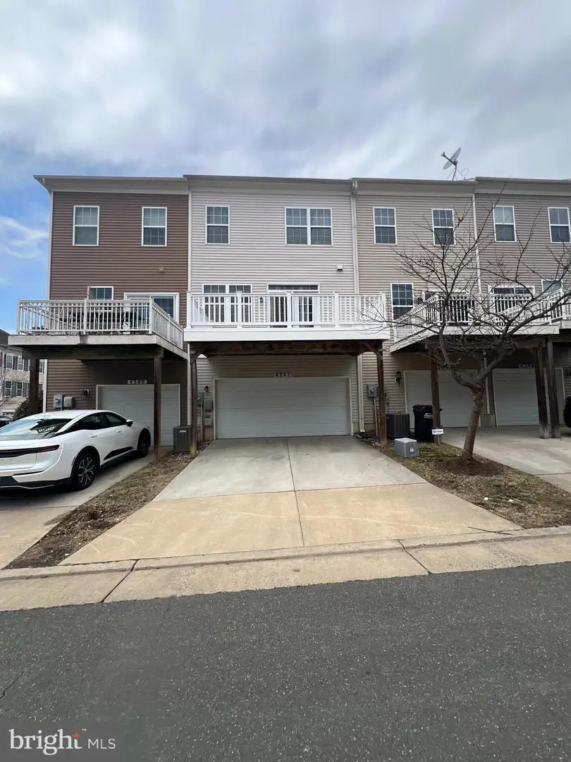 4302 Potomac Highlands Cir, Triangle, VA 22172 - #2