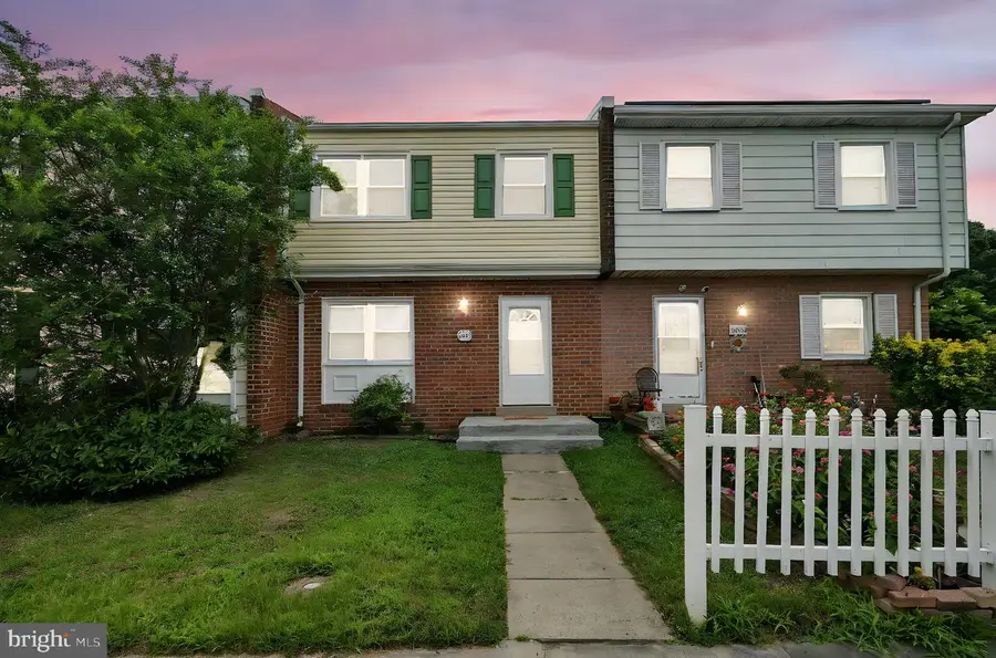 2421 Kilpatrick Pl, Dumfries, VA 22026 - #2