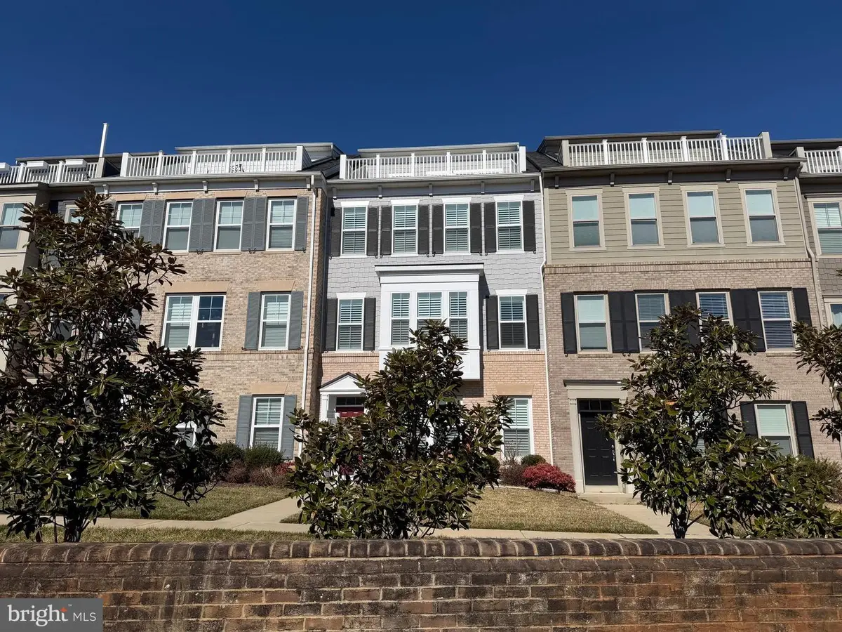 1857 Shadding Bay Ln, Dumfries, VA 22026 - #1