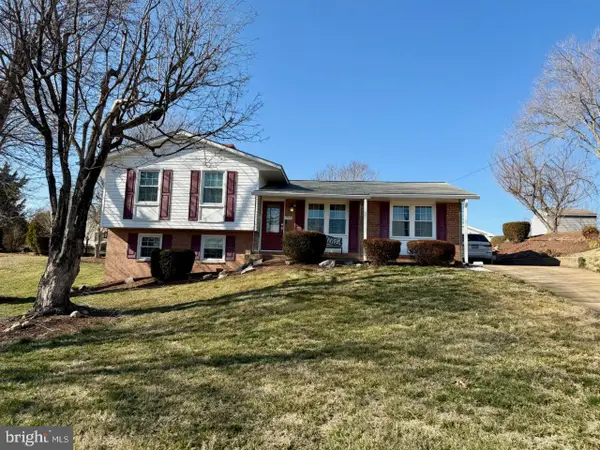 3970 Fairfax St, DUMFRIES, VA 22026