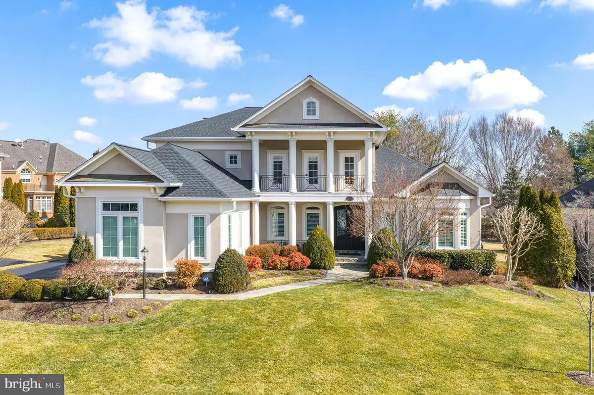 8346 Roxborough Loop, Gainesville, VA 20155 - #1