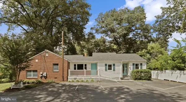 8904 Yorkshire Ln, MANASSAS, VA 20111