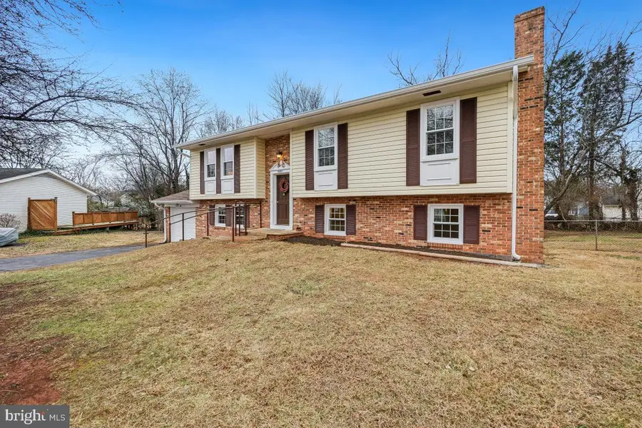 9507 Scarlet St, Manassas, VA 20110 - #3