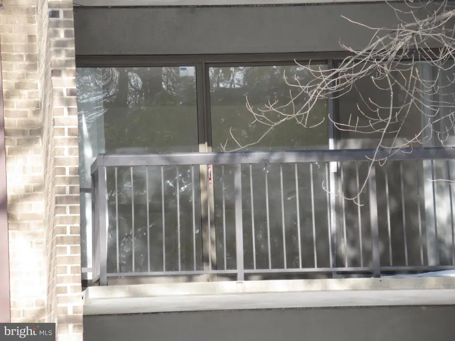 11055 Camfield Ct #102, Manassas, VA 20109 - #2