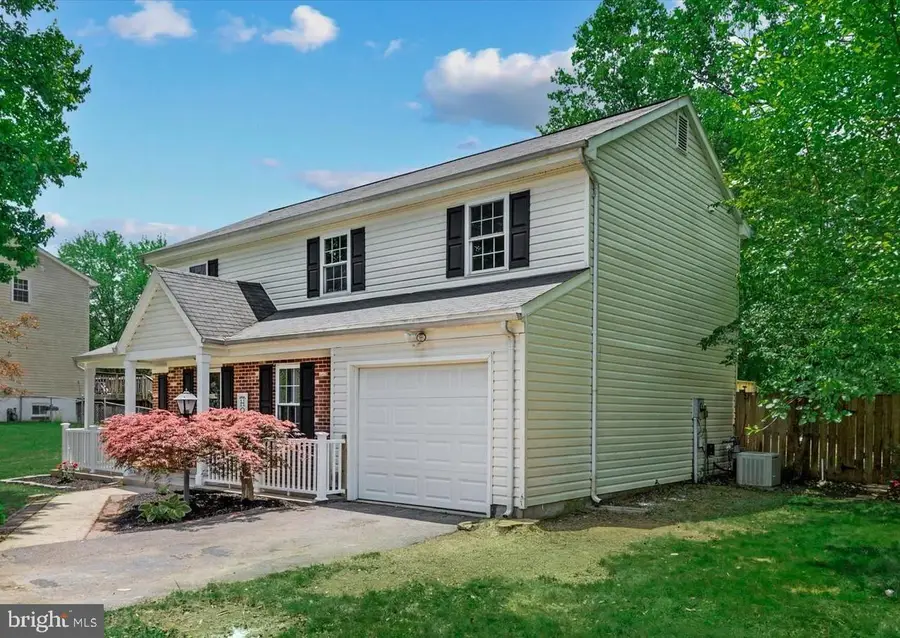 13450 Orangewood Dr, Woodbridge, VA 22193 - #3