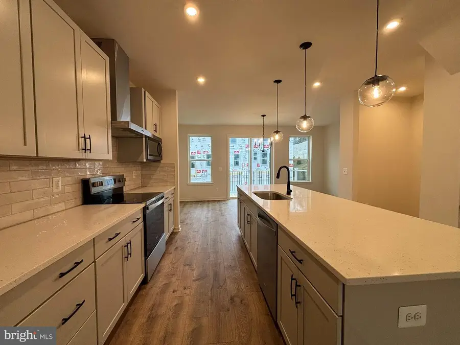 17966 Alicia Ave, Dumfries, VA 22026 - #2