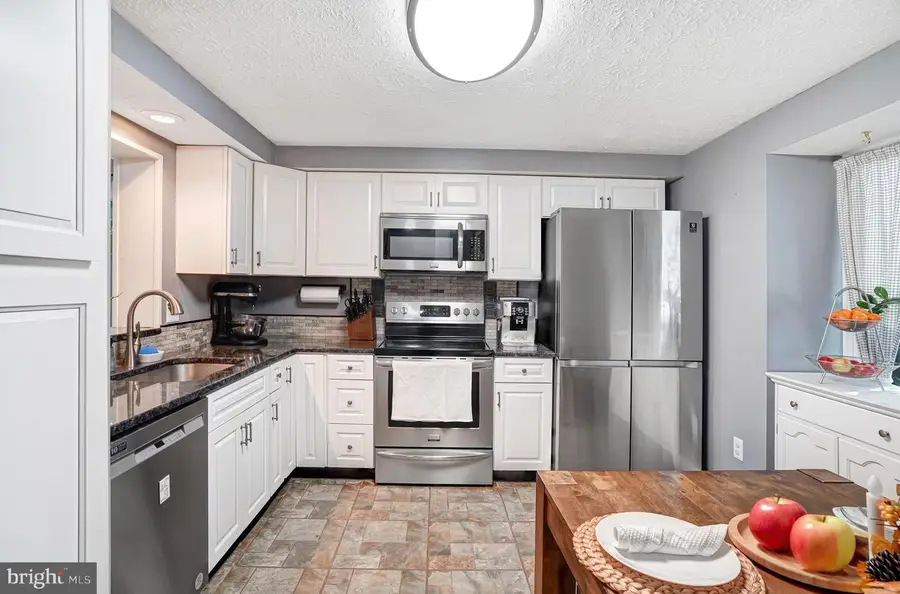 4888 Sugar Maple Ln, Dumfries, VA 22025 - #3