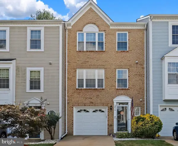 2816 Brier Pond Cir, WOODBRIDGE, VA 22191