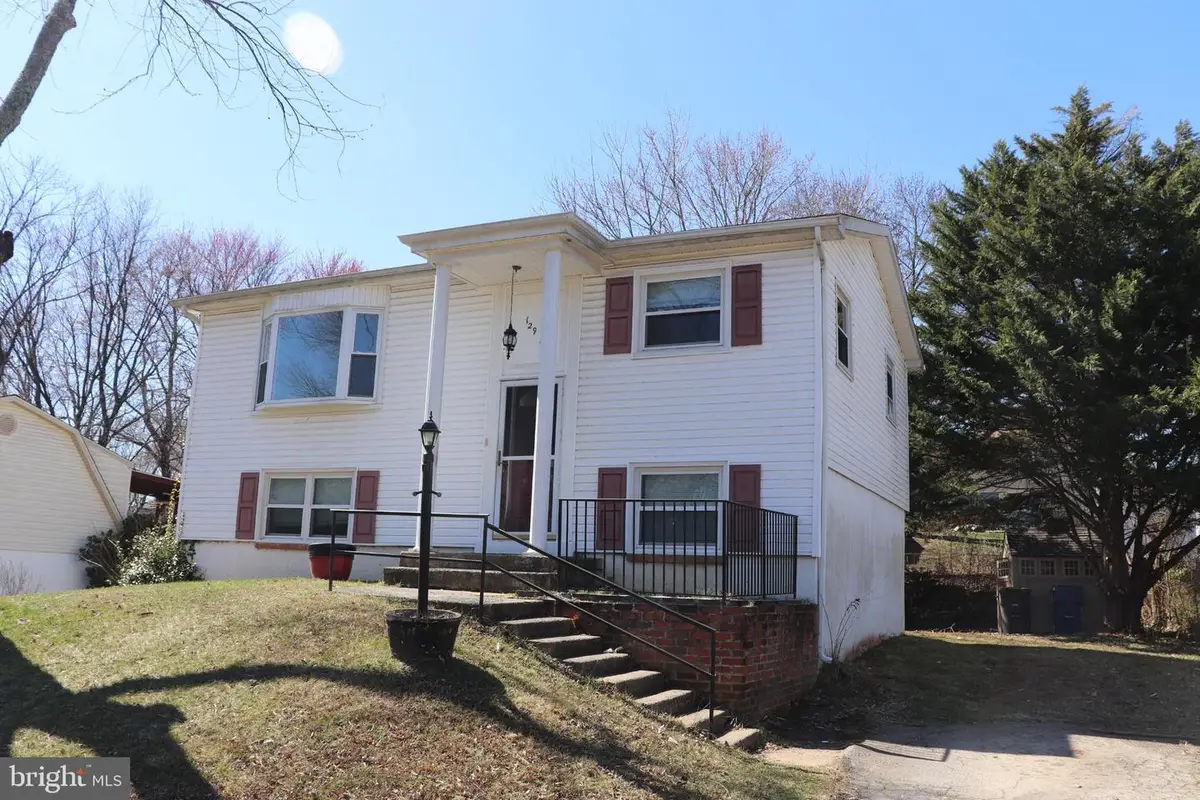 12918 Kingswell Dr, Woodbridge, VA 22193 - #1