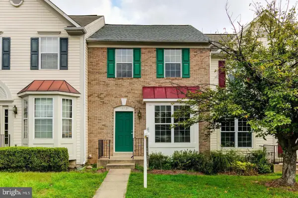 15729 Lansdale Pl, DUMFRIES, VA 22025