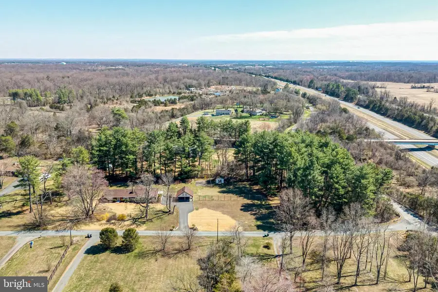 6017 Wheeler Ln, Broad Run, VA 20137 - #3