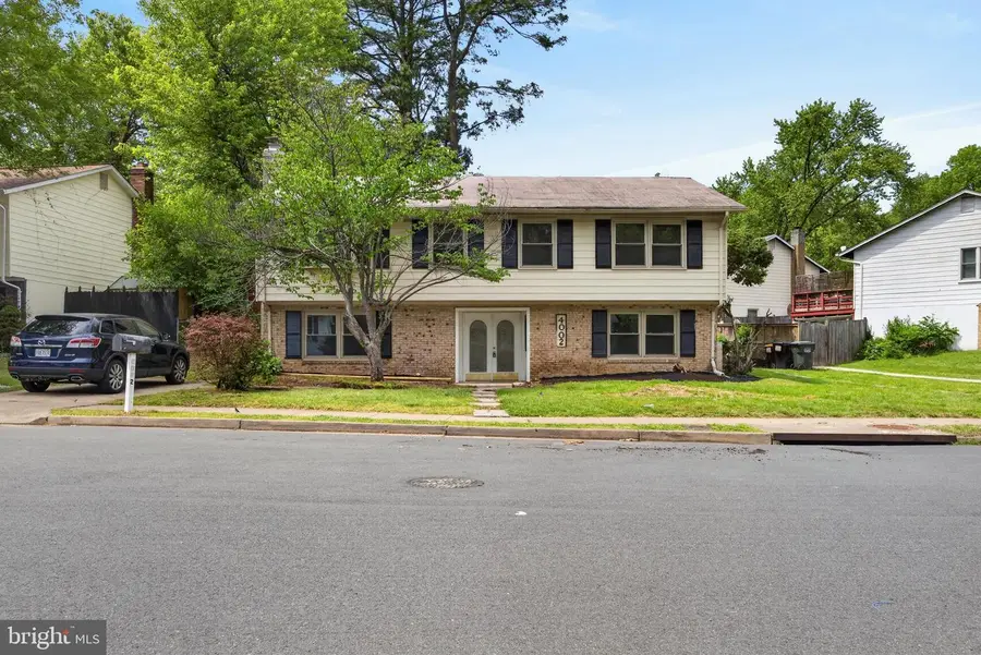 4002 Forge Dr, Woodbridge, VA 22193 - #3