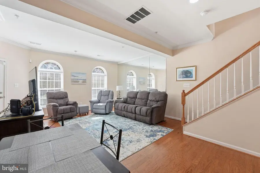 2623 Eastbourne Dr #285, Woodbridge, VA 22191 - #2