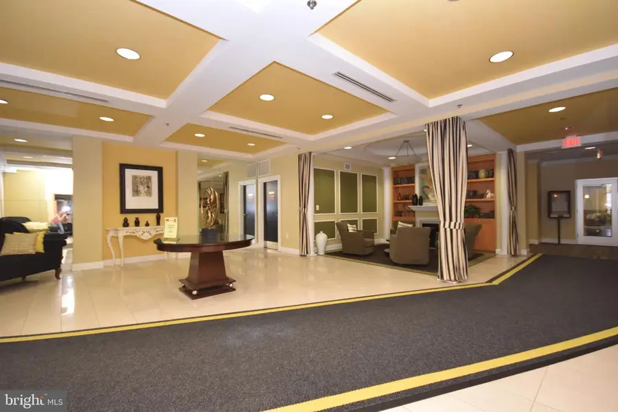 485 Harbor Side St #604, Woodbridge, VA 22191 - #3