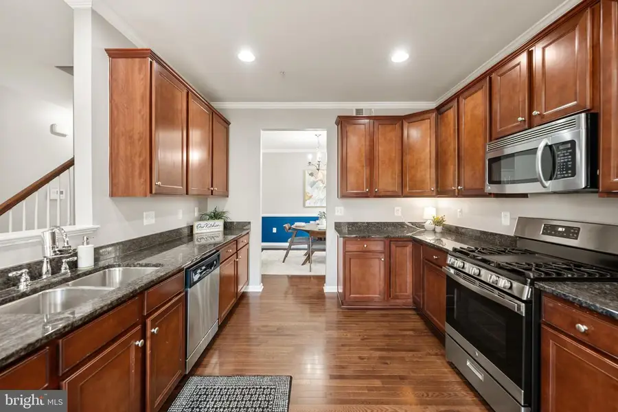 3174 Eagle Talon St, Woodbridge, VA 22191 - #2